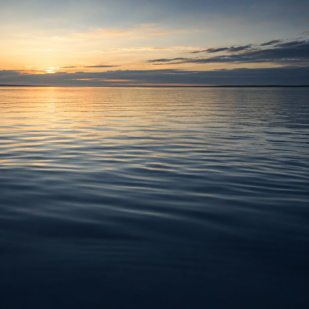 Pôr do sol no Lago Corumbá IV